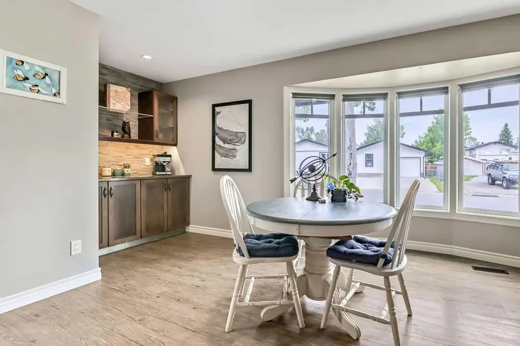 116 Hodson Crescent Okotoks AB T1S 1C6