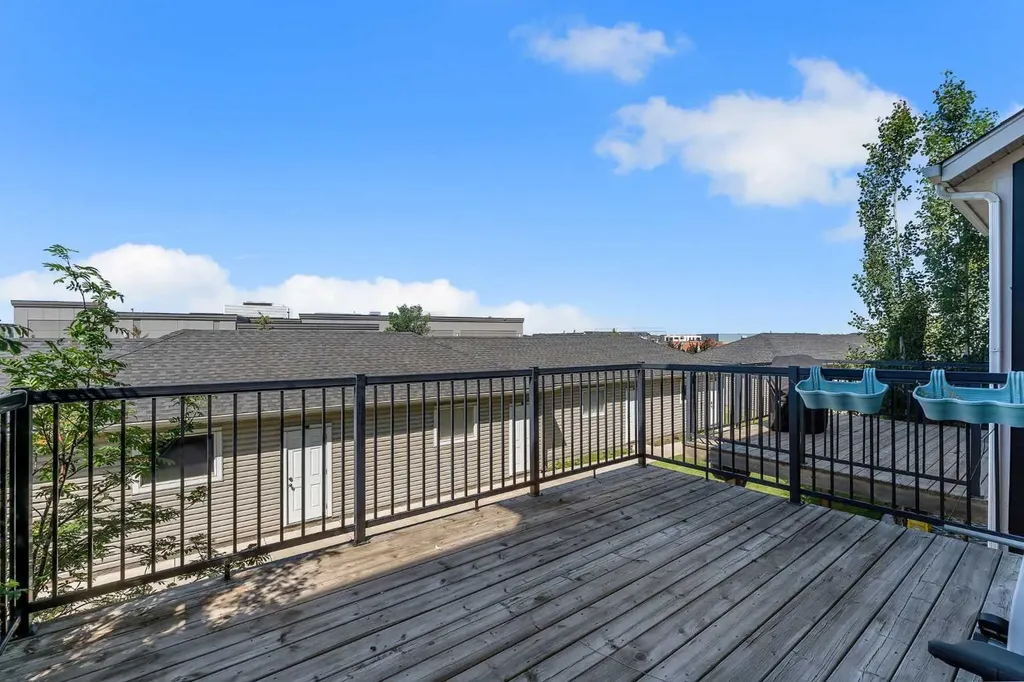 304 Rainbow Falls Drive Chestermere AB T1X 0E4