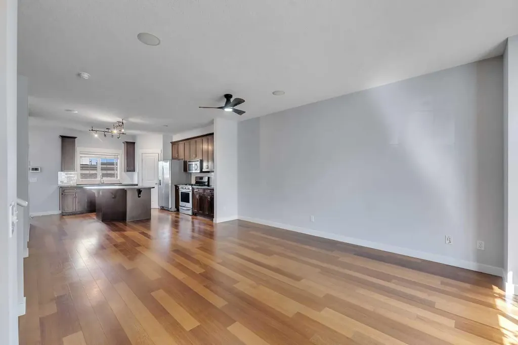 304 Rainbow Falls Drive Chestermere AB T1X 0E4