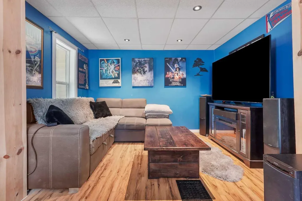 405 12b Street N Lethbridge AB T1H 2L3