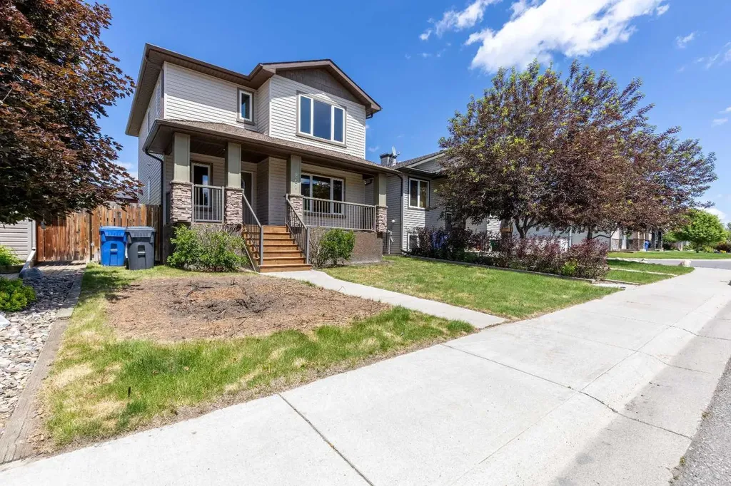 261 Couleesprings Terrace S Lethbridge AB T1K 5P1