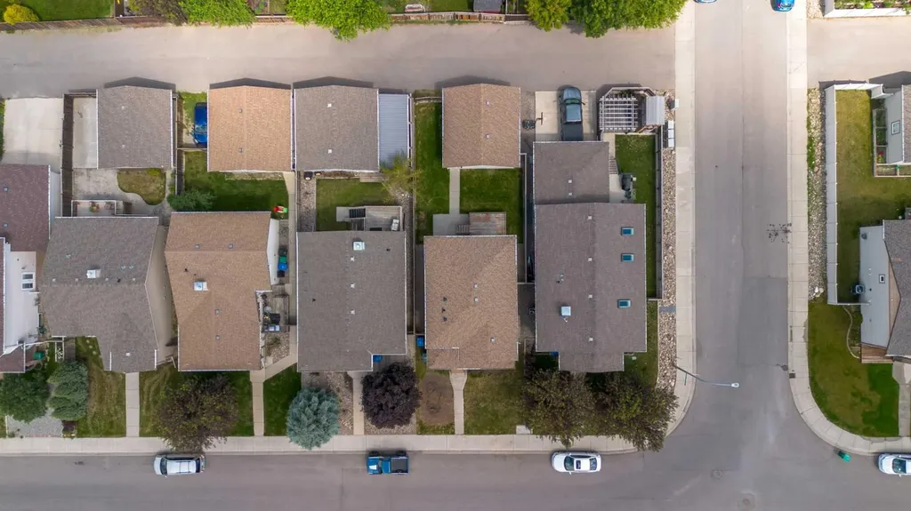 261 Couleesprings Terrace S Lethbridge AB T1K 5P1