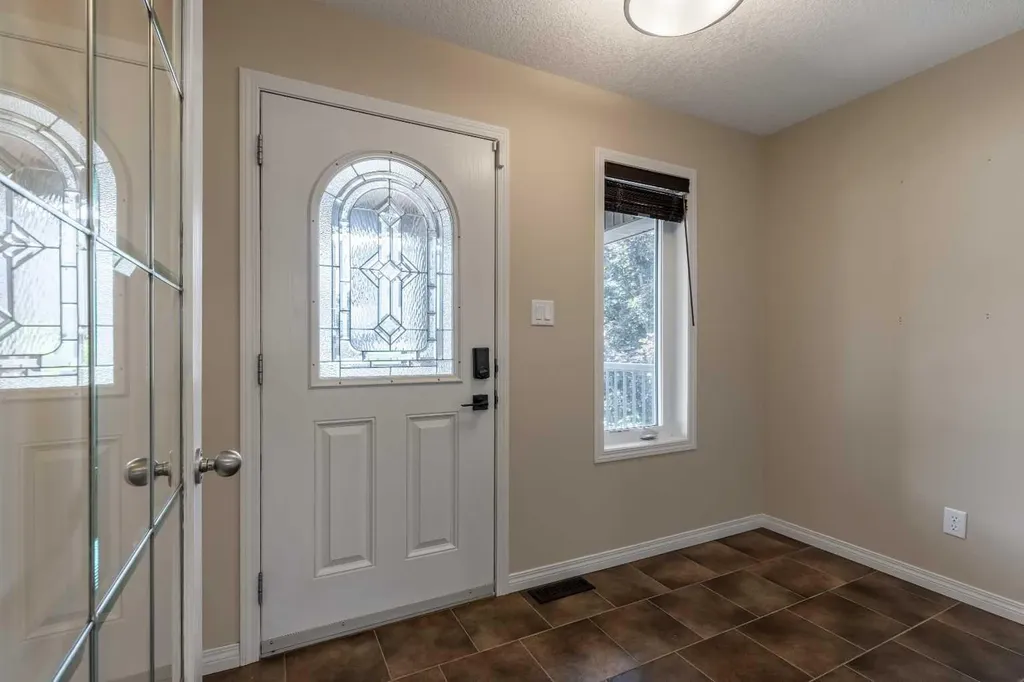 261 Couleesprings Terrace S Lethbridge AB T1K 5P1