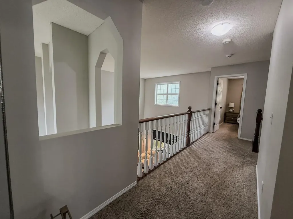 1749 Douglas Glen Grove SE Calgary AB T2Z 3A5