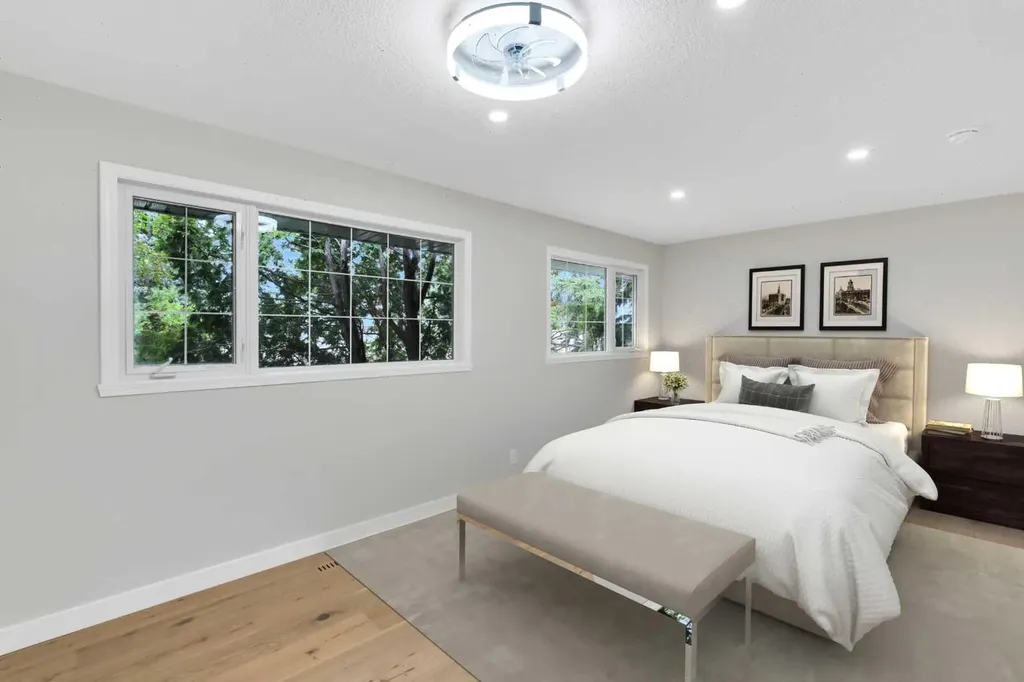 811 Seattle Drive SW Calgary AB T2W 0M9