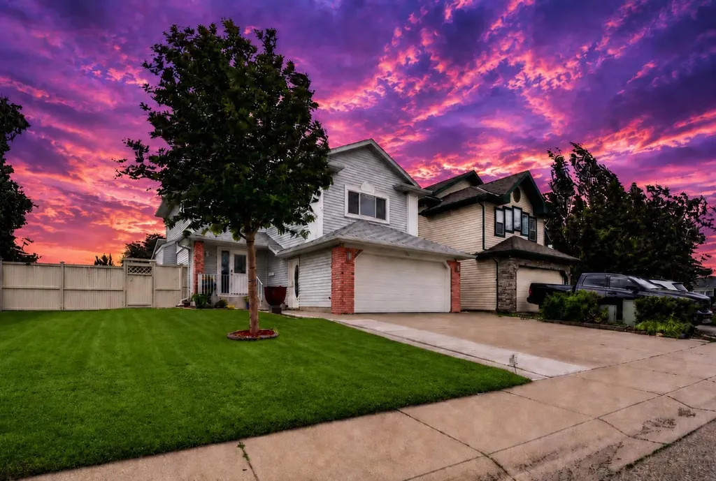 67 Douglas Ridge View SE Calgary AB T2Z 3C3