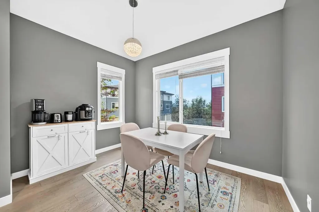 111 Rainbow Falls Gate Chestermere AB T1X 0Z5