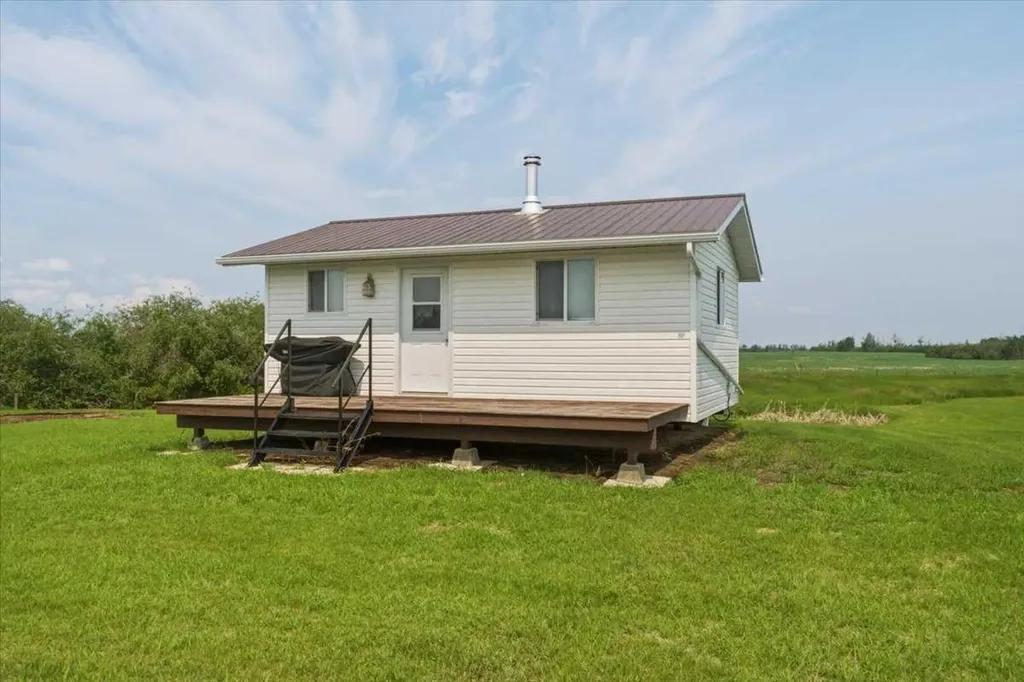 782077 Range Road 50 Rycroft AB T0H3A0