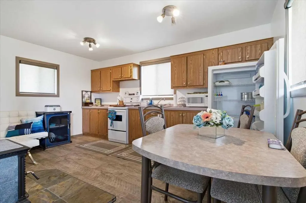 782077 Range Road 50 Rycroft AB T0H3A0