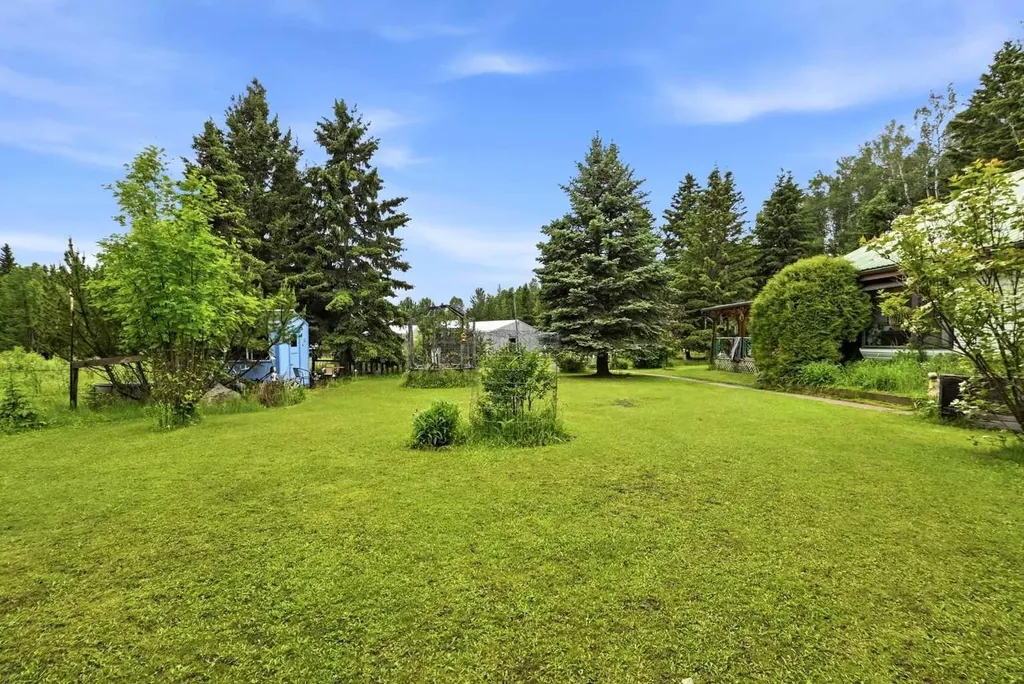 381039 Range Road 7-2 Rural Clearwater County AB T4T 2A2