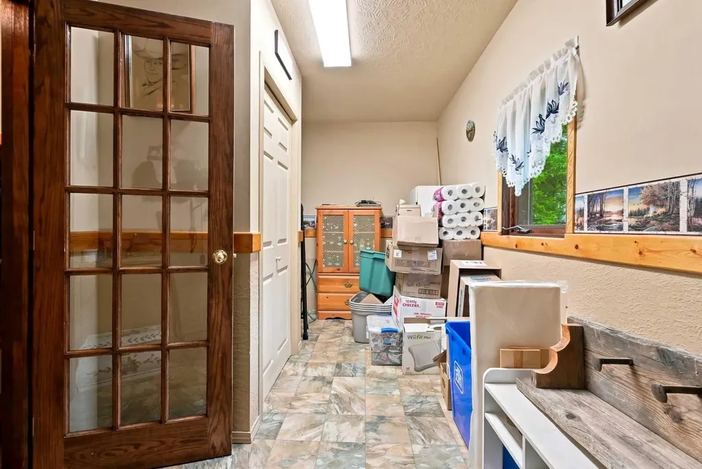 381039 Range Road 7-2 Rural Clearwater County AB T4T 2A2