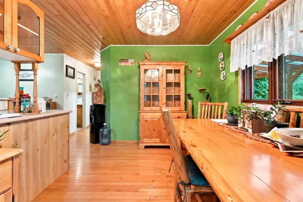 381039 Range Road 7-2 Rural Clearwater County AB T4T 2A2