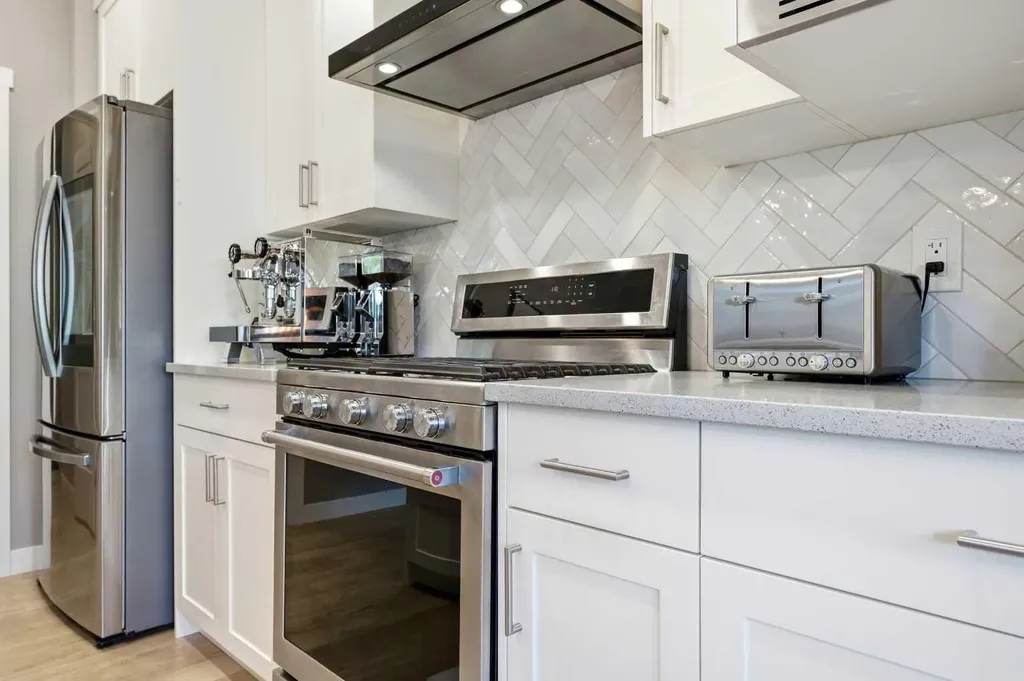 158 Creekstone Passage SW Calgary AB T2X 4R3