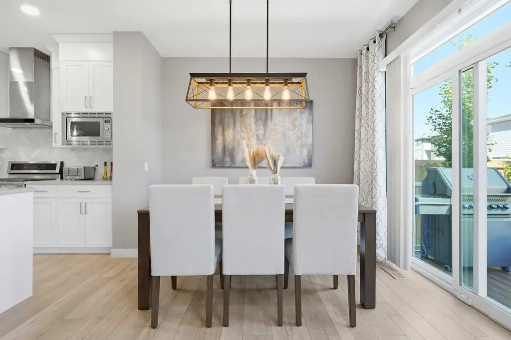 158 Creekstone Passage SW Calgary AB T2X 4R3