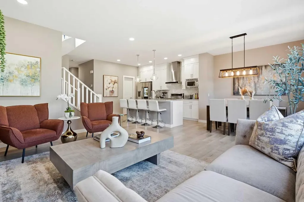 158 Creekstone Passage SW Calgary AB T2X 4R3