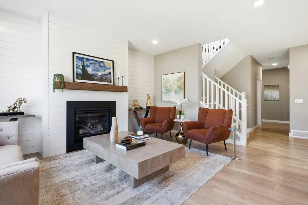158 Creekstone Passage SW Calgary AB T2X 4R3