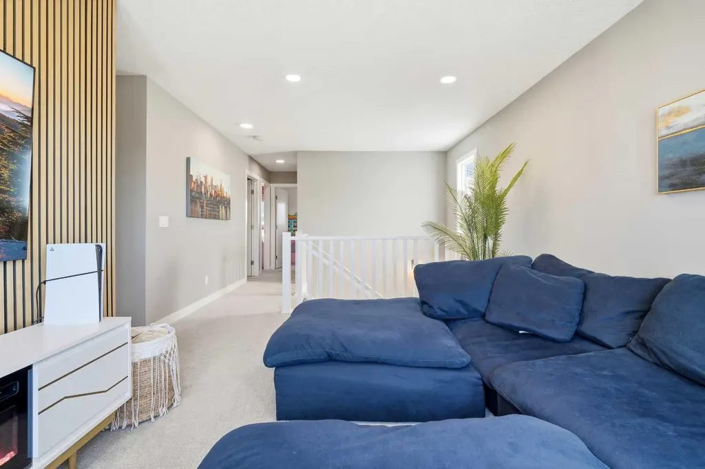 158 Creekstone Passage SW Calgary AB T2X 4R3