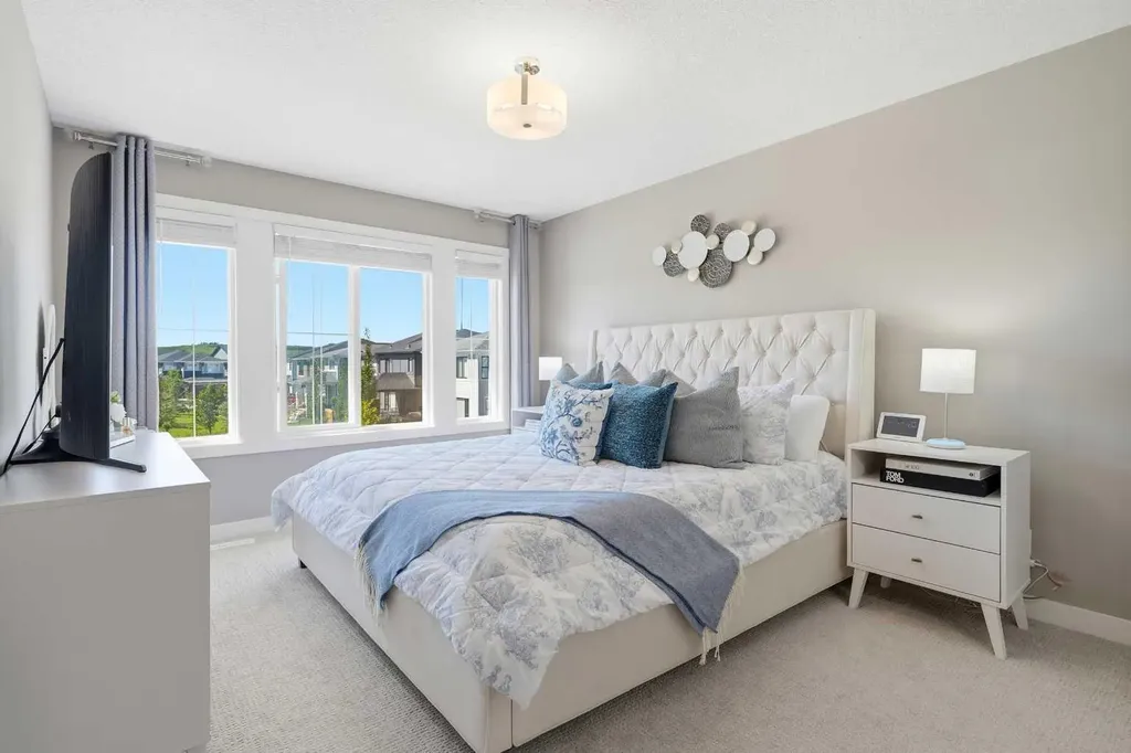 158 Creekstone Passage SW Calgary AB T2X 4R3