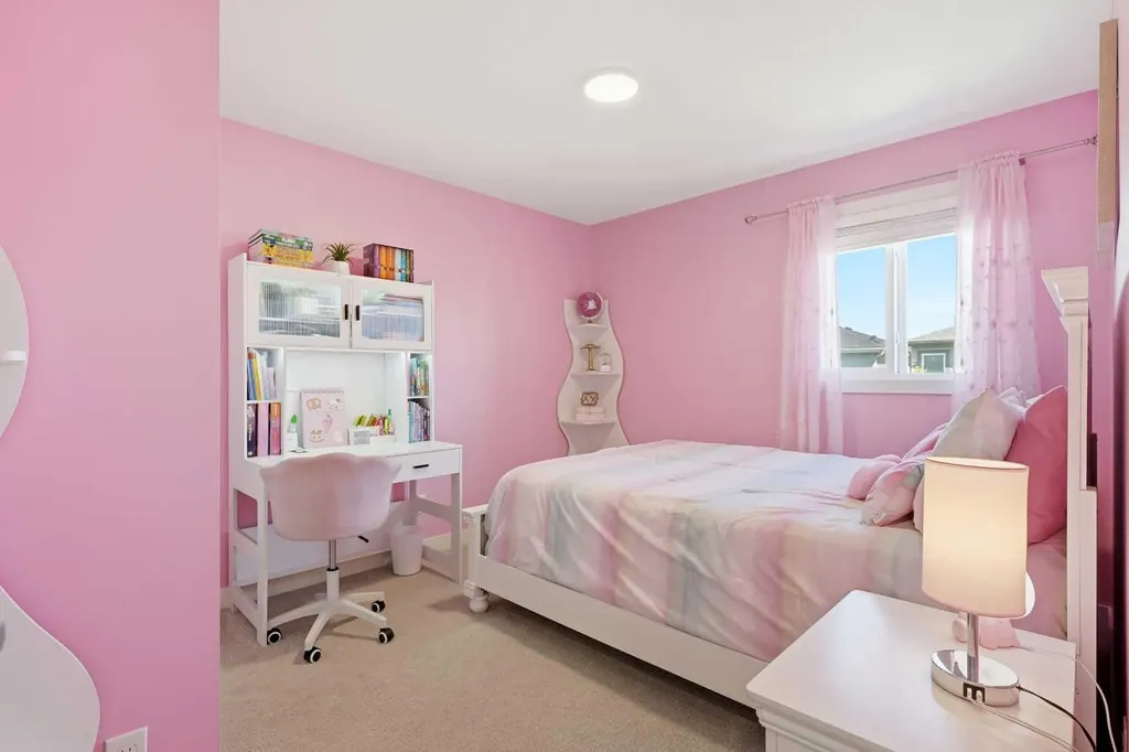158 Creekstone Passage SW Calgary AB T2X 4R3