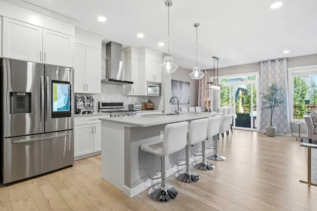 158 Creekstone Passage SW Calgary AB T2X 4R3