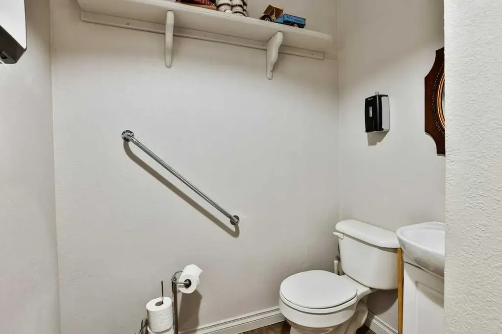 5224 48 Avenue Taber AB T1G 1S1