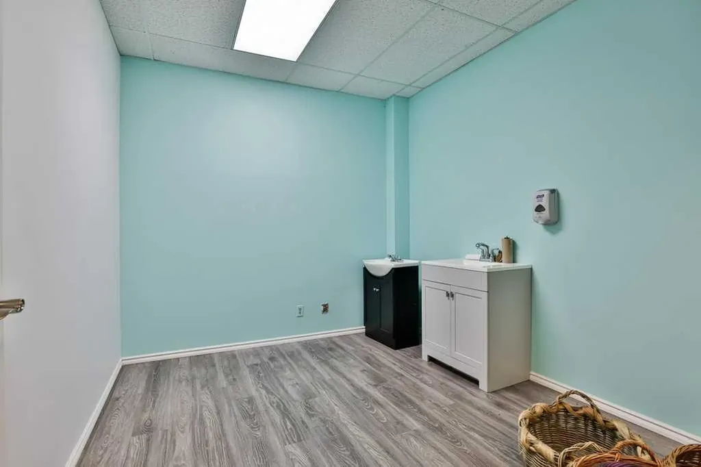 5224 48 Avenue Taber AB T1G 1S1
