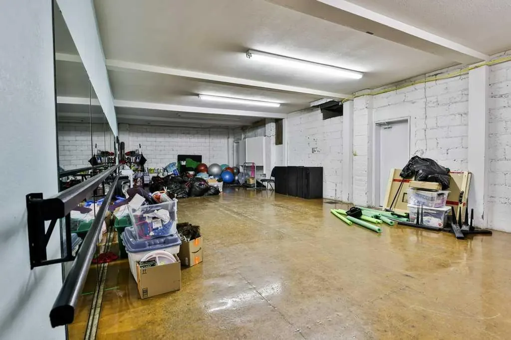 5224 48 Avenue Taber AB T1G 1S1