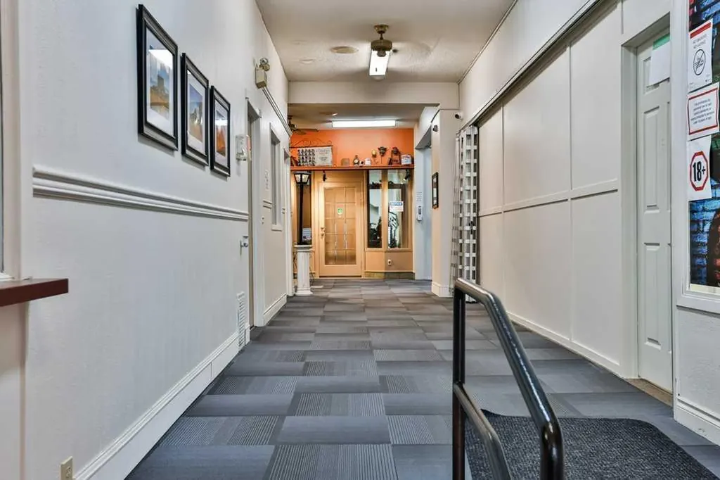 5224 48 Avenue Taber AB T1G 1S1