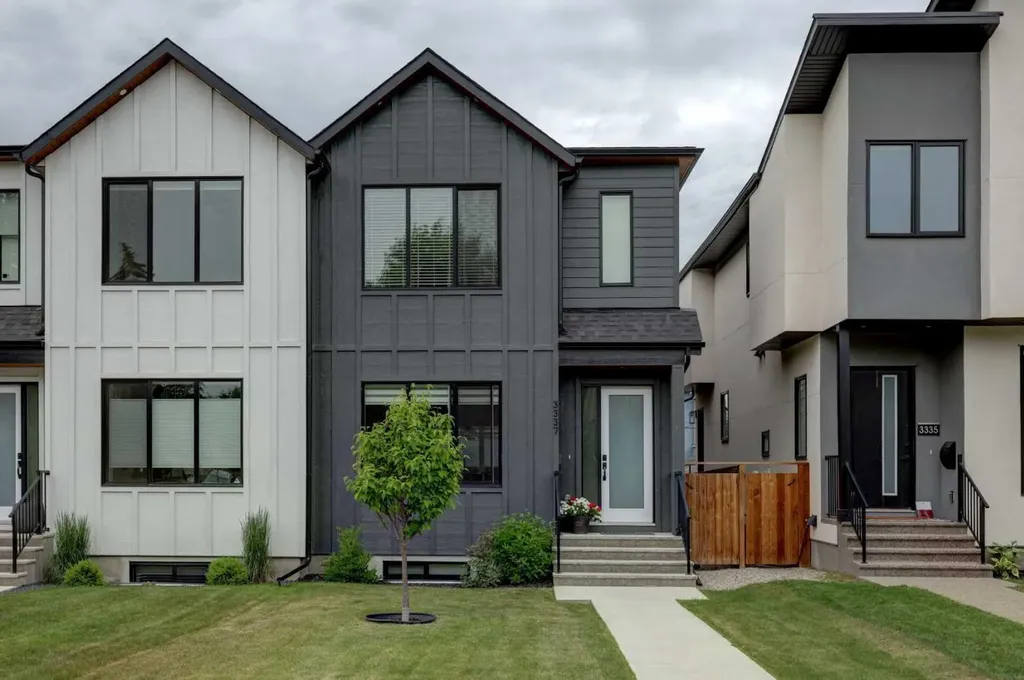 3337 41 Street SW Calgary AB T3E 3L3