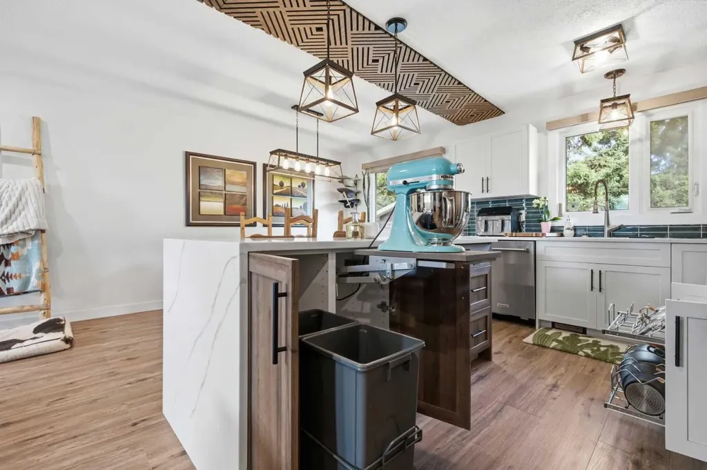 406 Edgar Avenue Diamond Valley AB T0L2A0