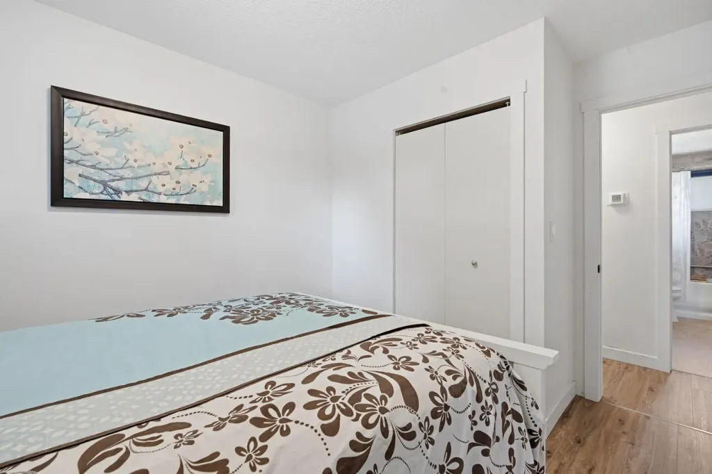 406 Edgar Avenue Diamond Valley AB T0L2A0