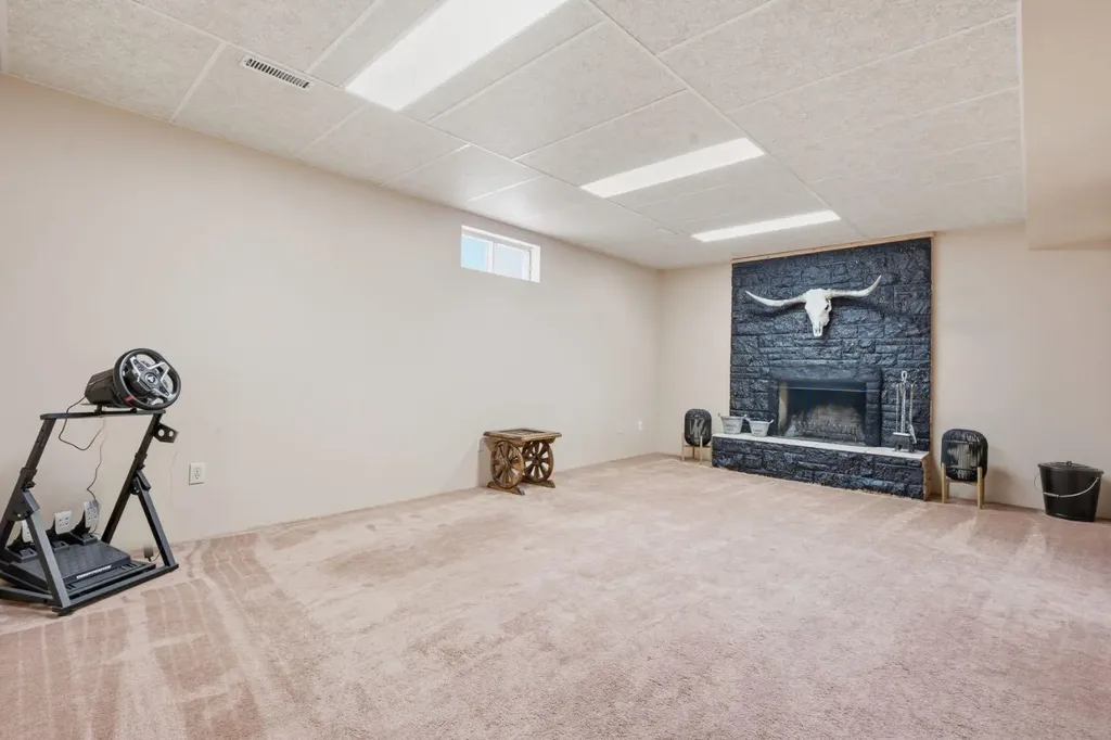 406 Edgar Avenue Diamond Valley AB T0L2A0