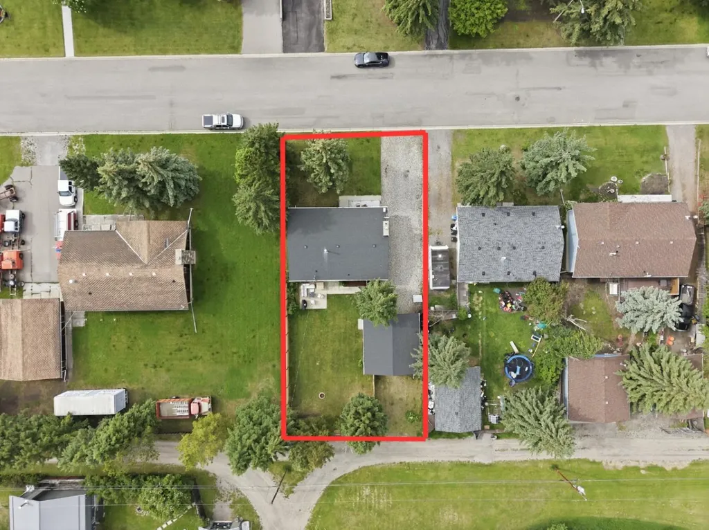 406 Edgar Avenue Diamond Valley AB T0L2A0