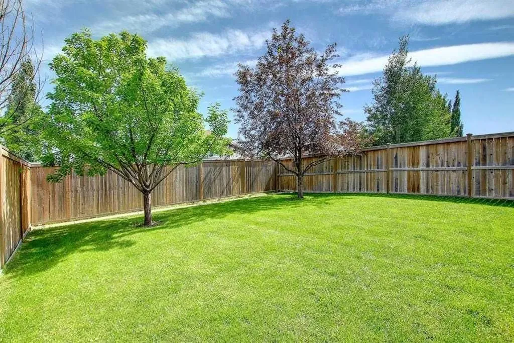 100 Sage Valley Drive NW Calgary AB T3R 0C8