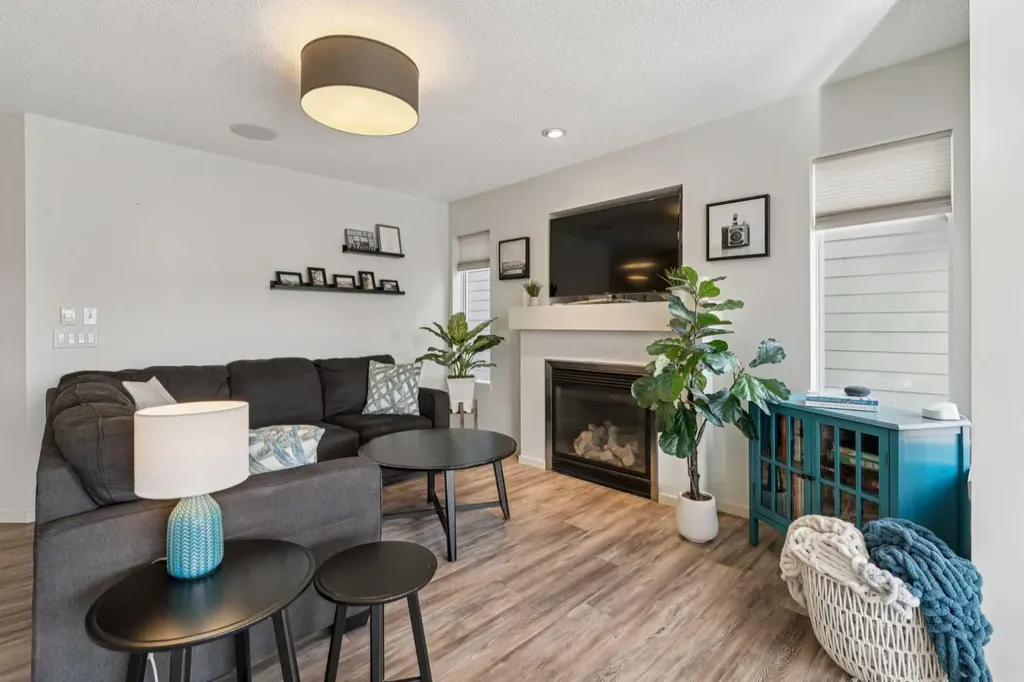 100 Sage Valley Drive NW Calgary AB T3R 0C8