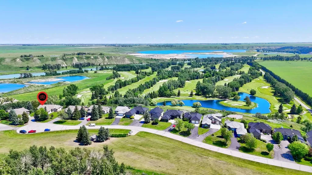 44 Cottonwood Boulevard Rural Foothills County AB T1S 4W2