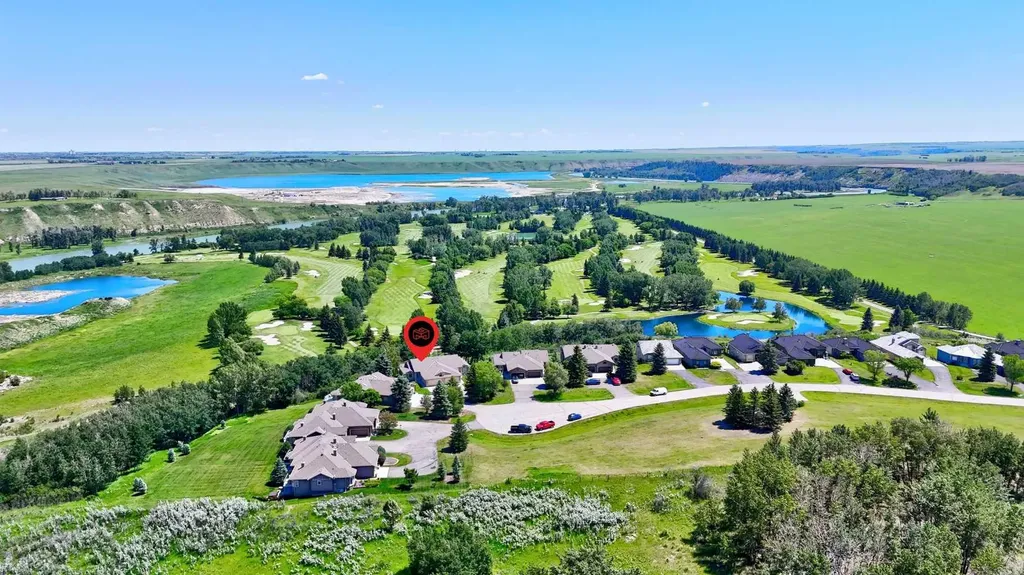 44 Cottonwood Boulevard Rural Foothills County AB T1S 4W2