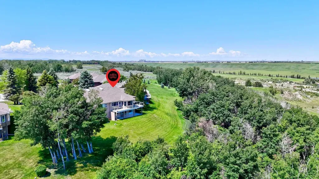 44 Cottonwood Boulevard Rural Foothills County AB T1S 4W2