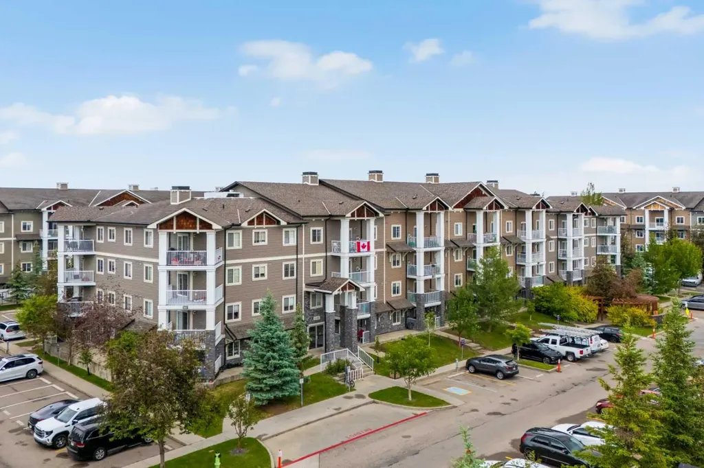 115 Prestwick Villas SE Calgary AB T2Z 0N1