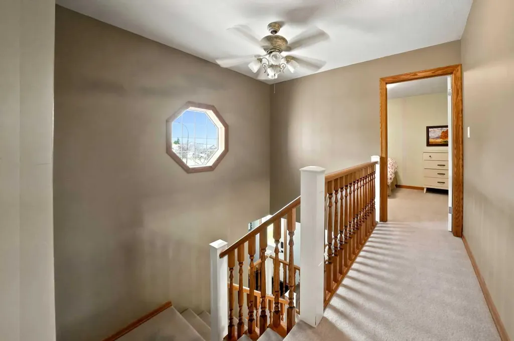40 Owens Close Red Deer AB T4N 6Y5