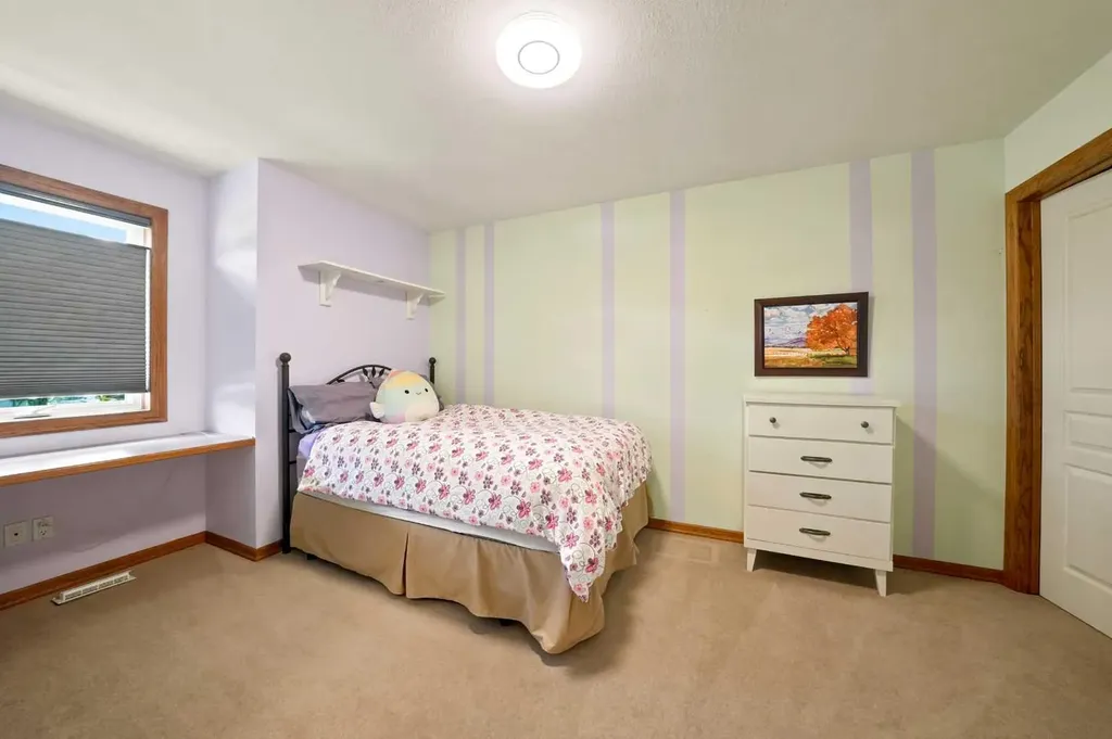 40 Owens Close Red Deer AB T4N 6Y5