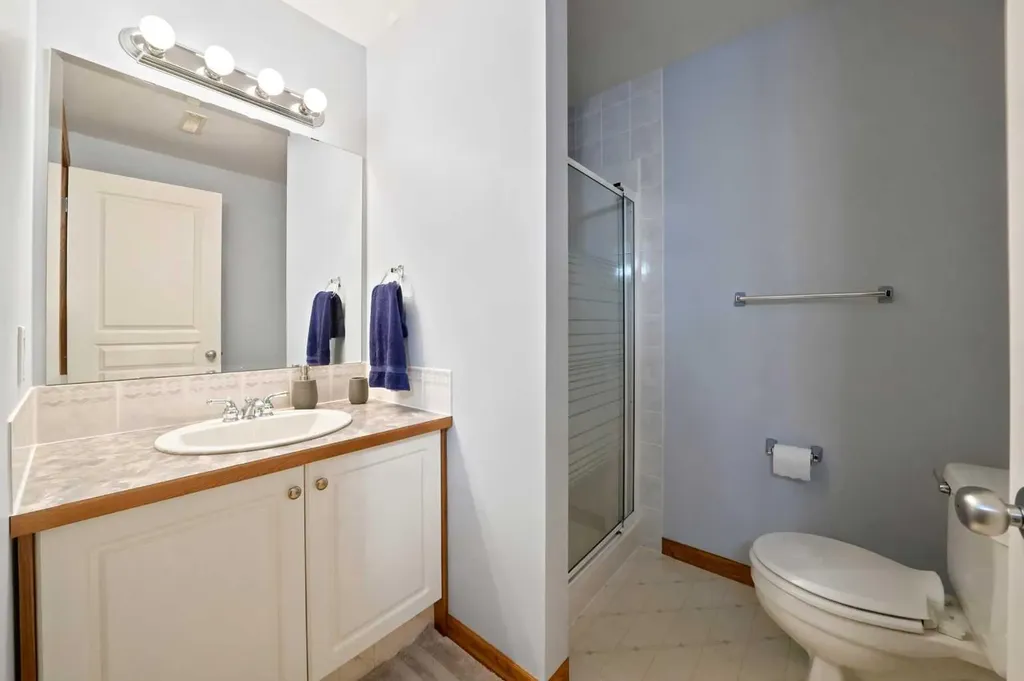 40 Owens Close Red Deer AB T4N 6Y5
