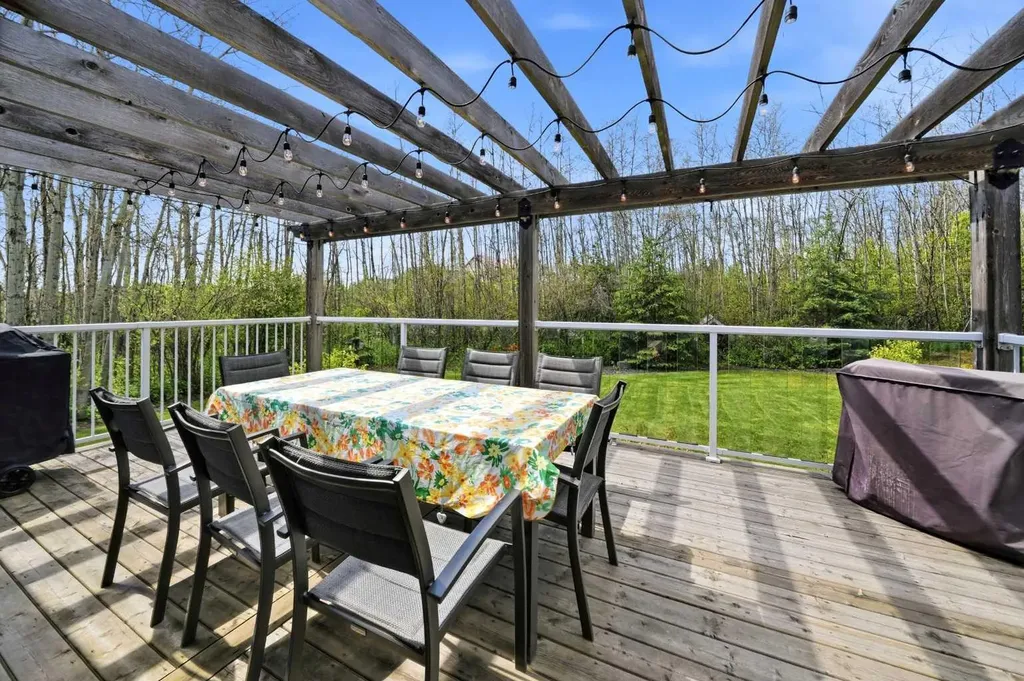40 Owens Close Red Deer AB T4N 6Y5