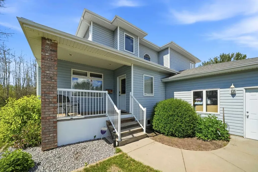 40 Owens Close Red Deer AB T4N 6Y5