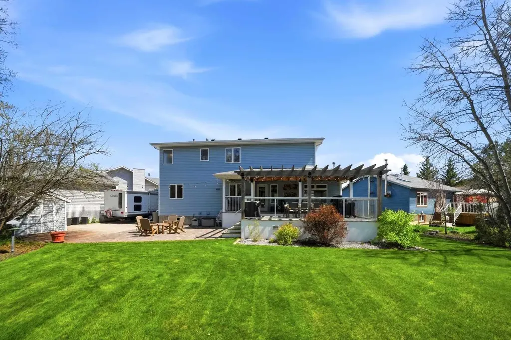 40 Owens Close Red Deer AB T4N 6Y5