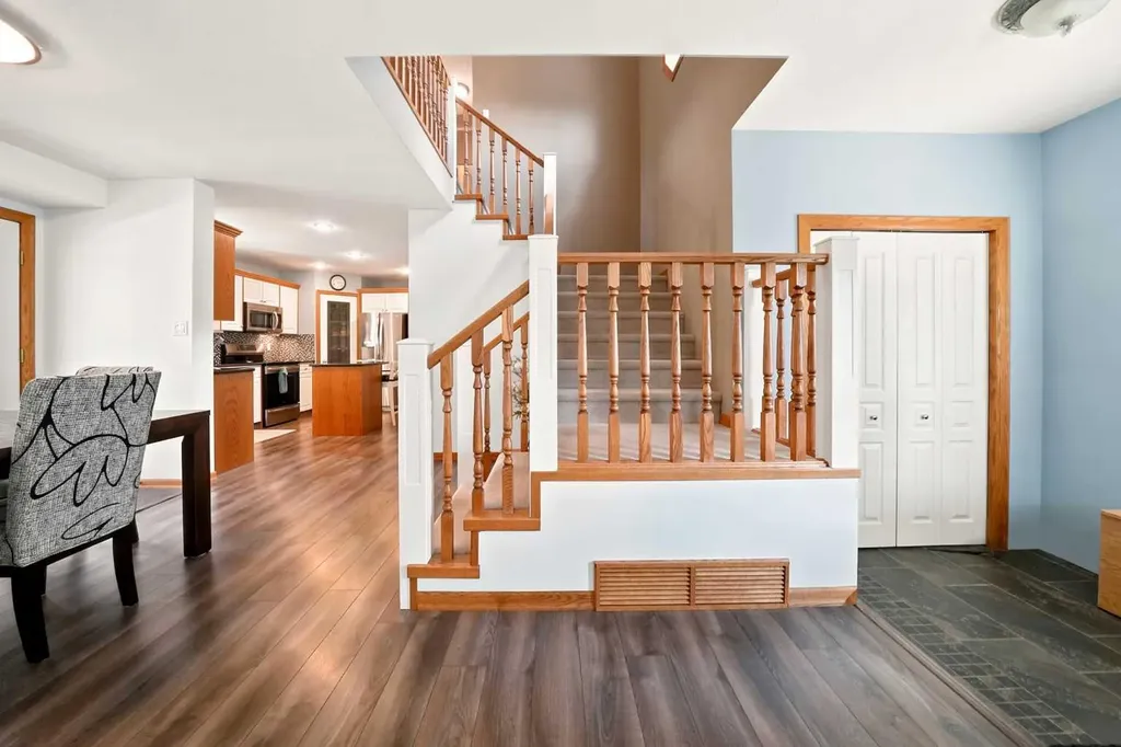 40 Owens Close Red Deer AB T4N 6Y5