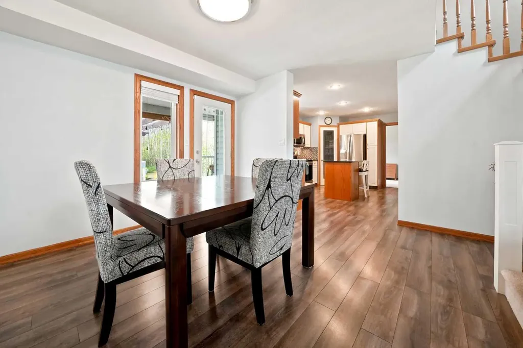 40 Owens Close Red Deer AB T4N 6Y5