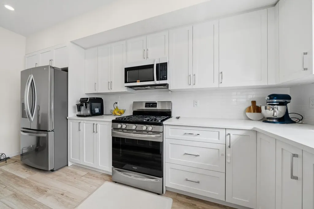 418 Copperstone Manor SE Calgary AB T2Z 5G3