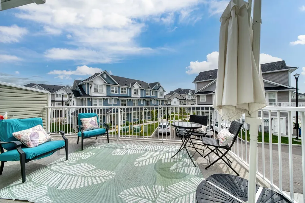 418 Copperstone Manor SE Calgary AB T2Z 5G3