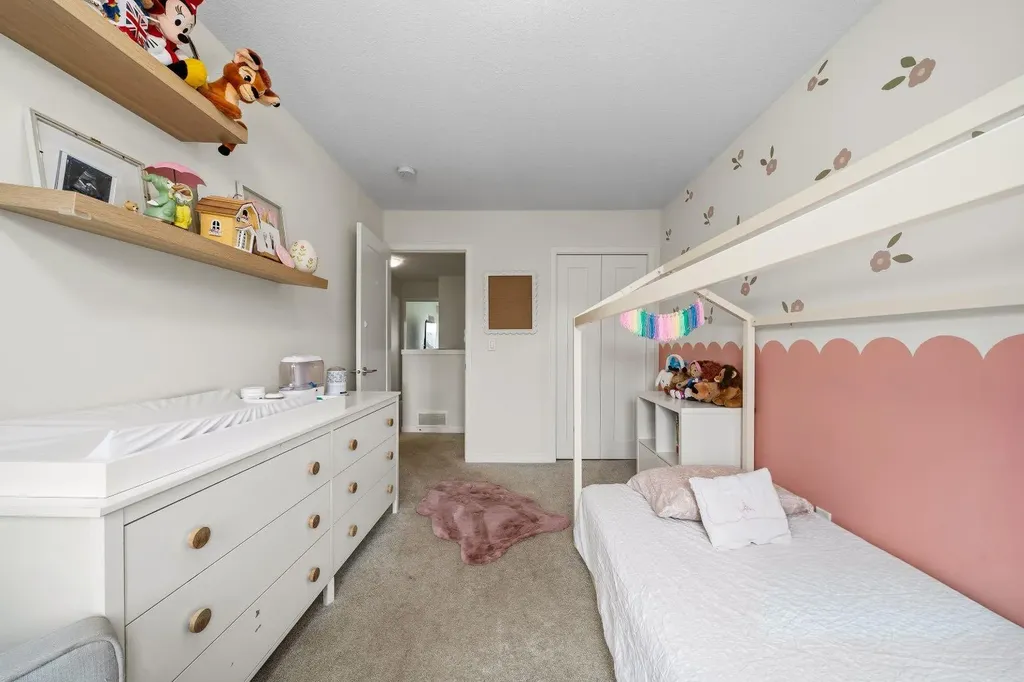 418 Copperstone Manor SE Calgary AB T2Z 5G3